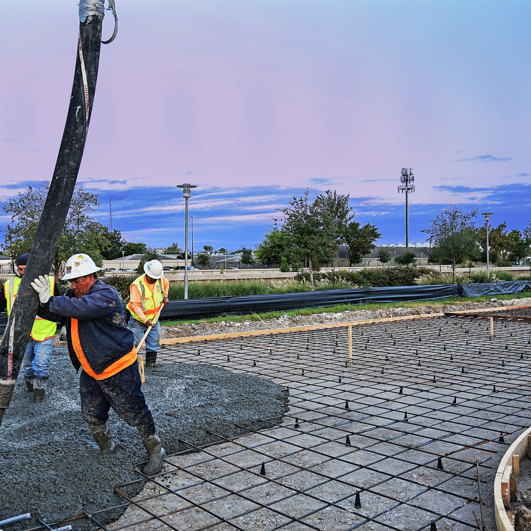 A-1 Construction Services oversaw construction of roadways and concrete approach tie-ins for a structured parking facility of a new mixed-use development.